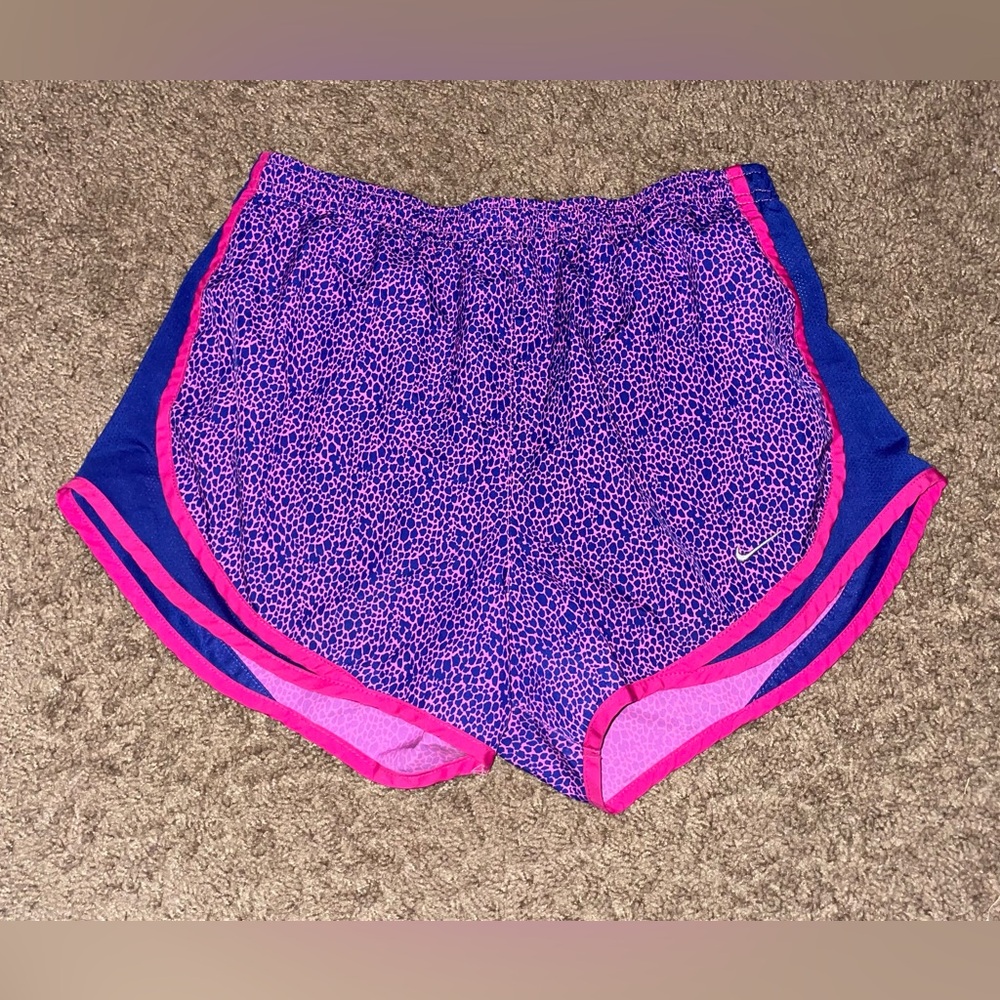 Nike women’s printed athletic shorts